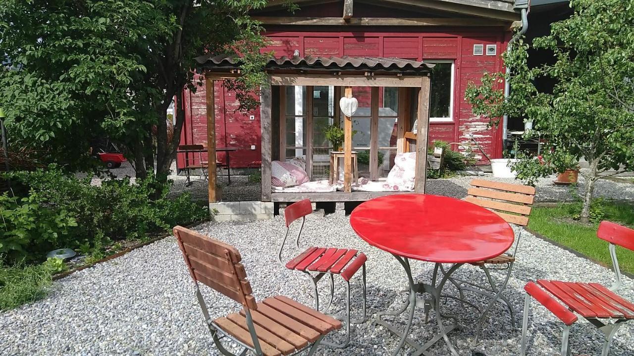 贝恩特赛住宿加早餐旅馆 Uznach 外观 照片